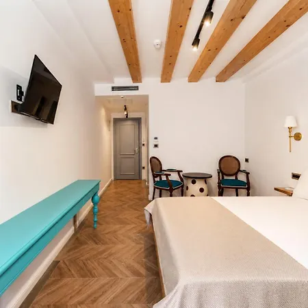Heritage Casa Blanka 4* Makarska