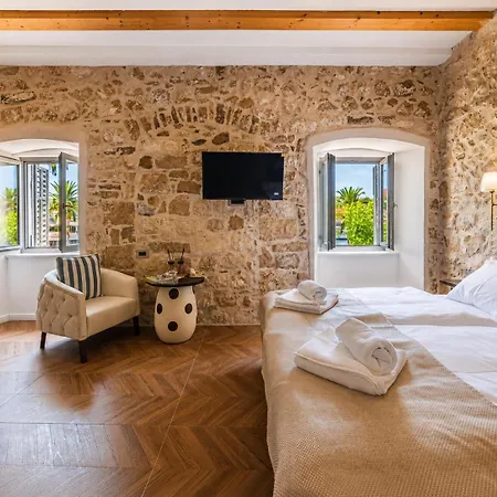 Heritage Casa Blanka 4* Makarska